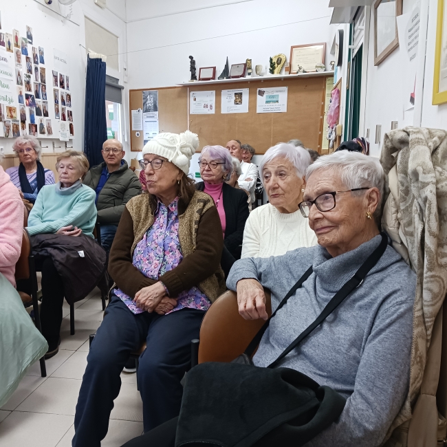 Presentació del projecte Prevenció de la Soledat a l'Associació Nou Horitzó de Barcelona  /  FATEC