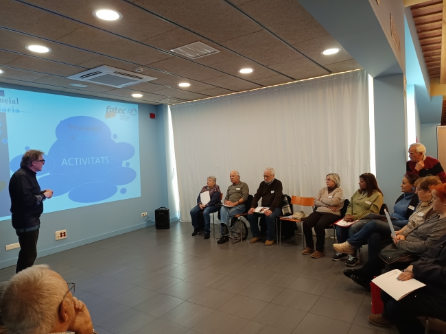 Sesió de Treball a la Escola de Salut de Calella  /  FATEC